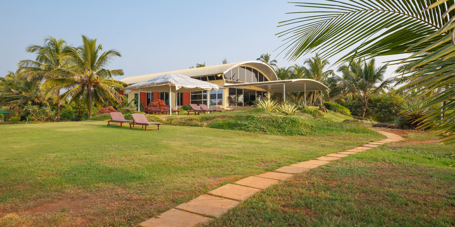Yoga Beach Hotel