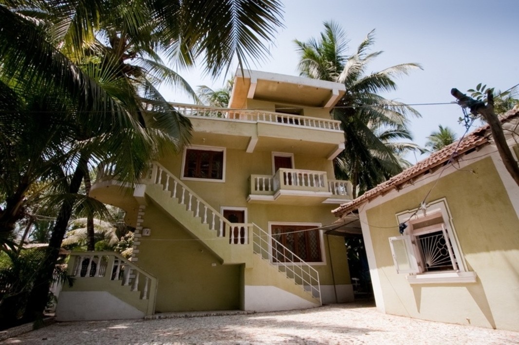 La Rosalia Apartments