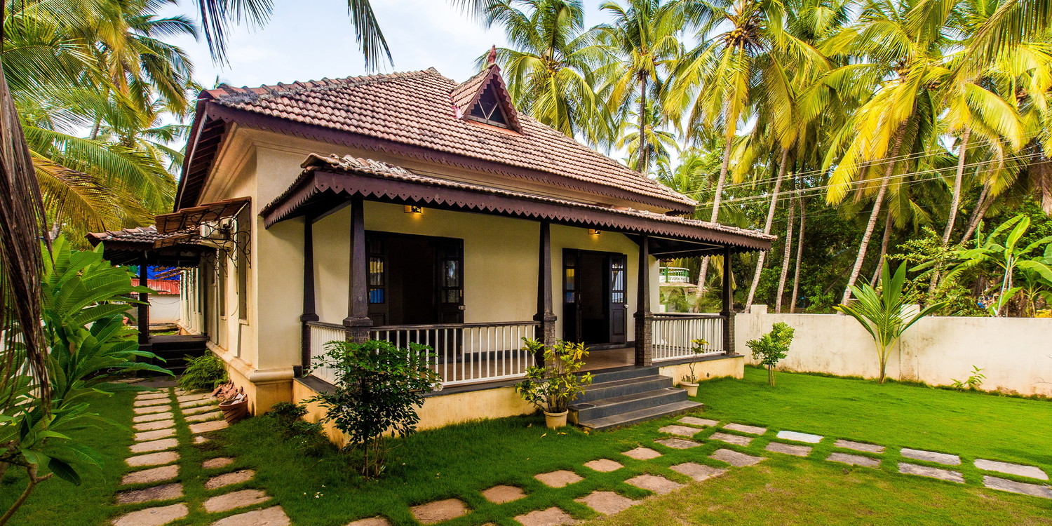 Morjim Beach Villa