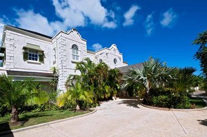 Villa 2494 — Luxury villa for rent in Goa