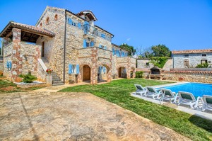 Cove Spring House — Luxury villa for rent in Goa