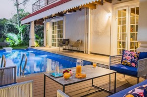 Firefly — Luxury villa for rent in Saligao