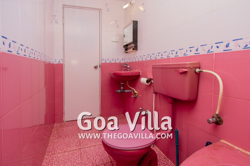 Fully furnished flat with pool