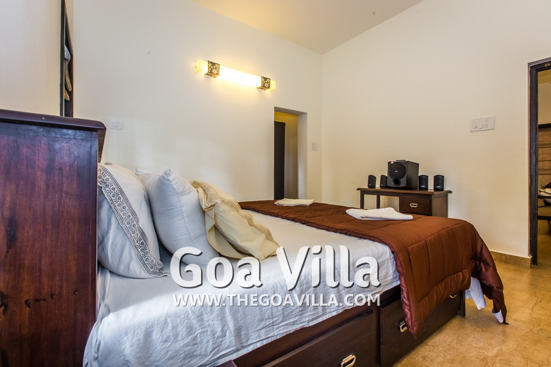Morjim Beach Villa