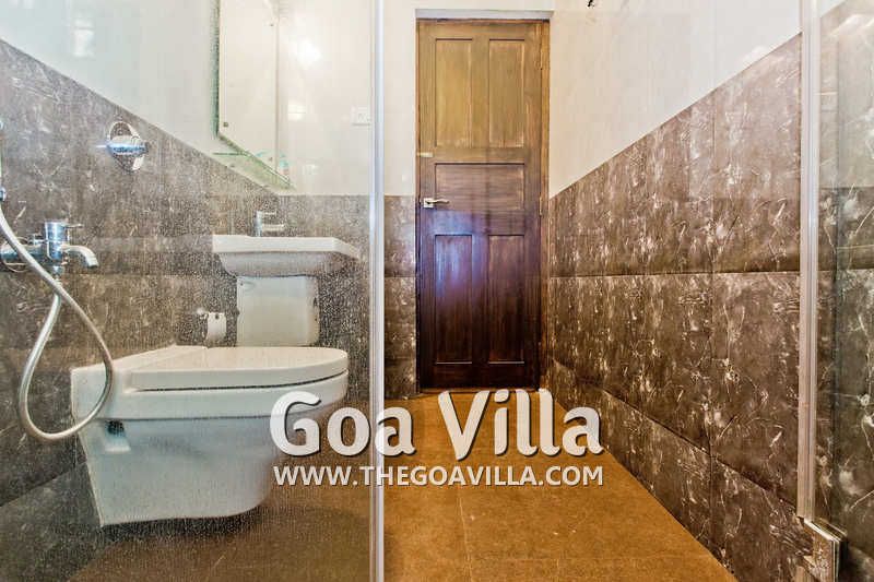 Morjim Beach Villa