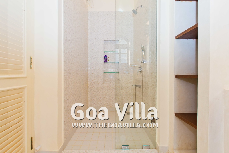 Prestige‎ Villa