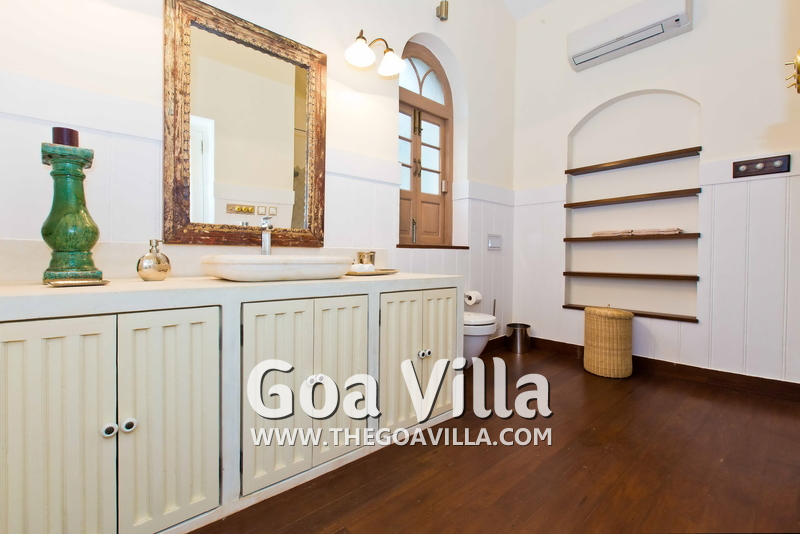 Prestige‎ Villa