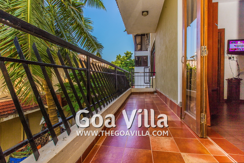 Donatella Villa