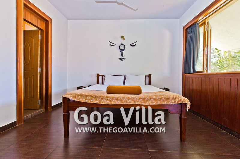 Donatella Villa