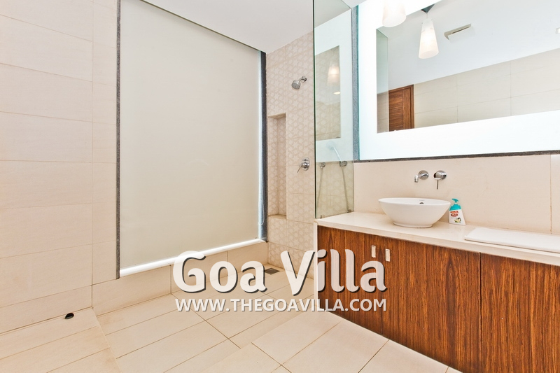 Clemont  Villa