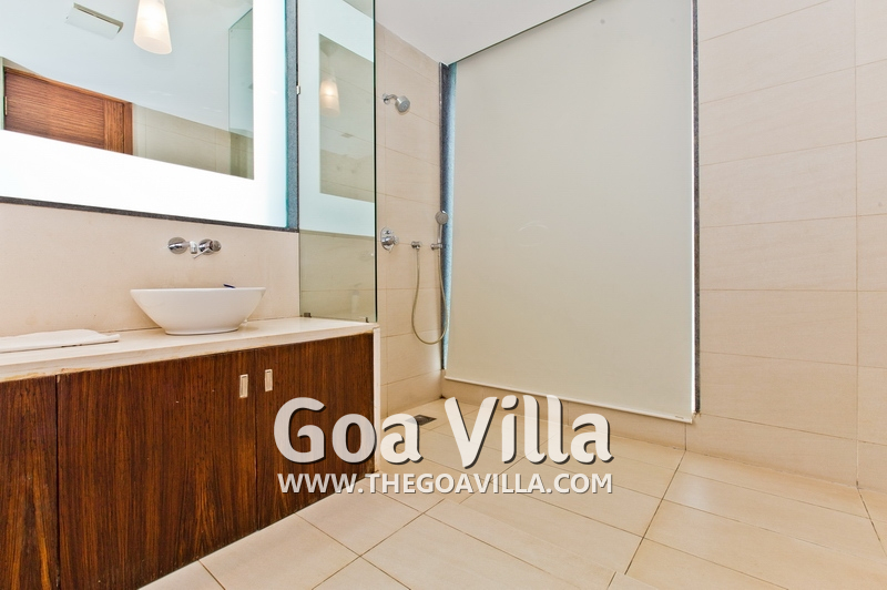 Clemont  Villa