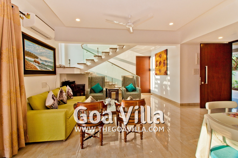Polly Villa