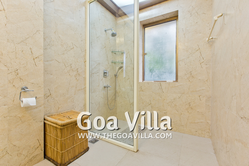 Eva Villa