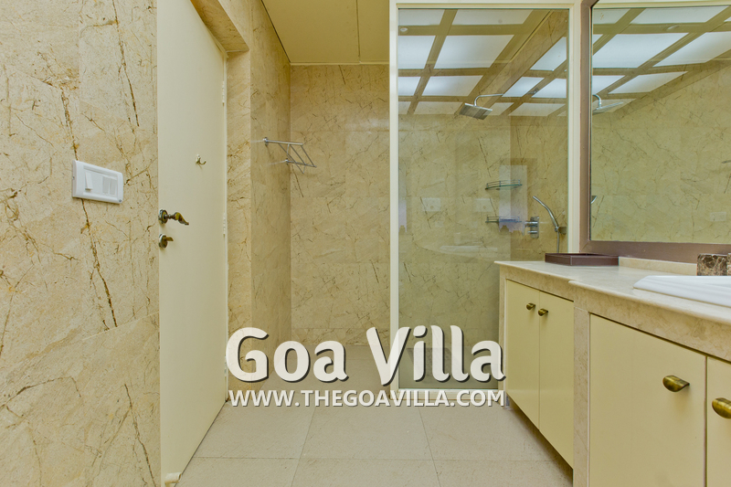 Eva Villa