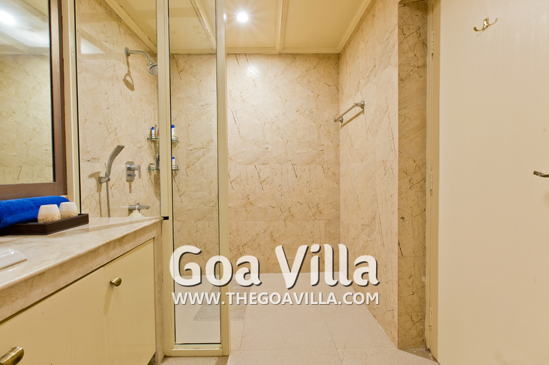 Eva Villa