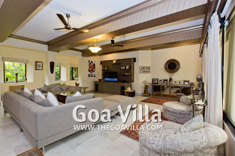 Eva Villa