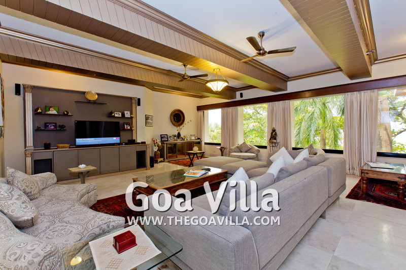 Eva Villa