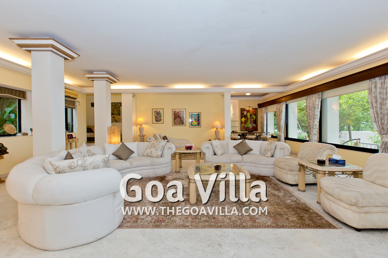 Eva Villa