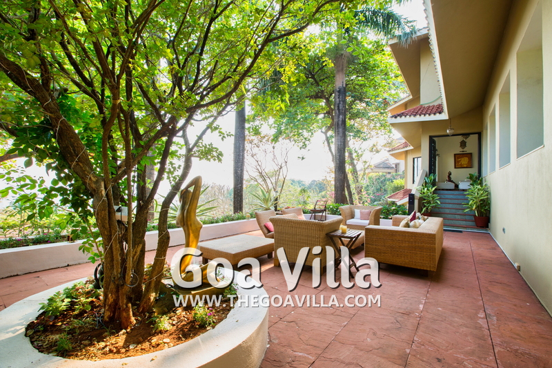 Eva Villa