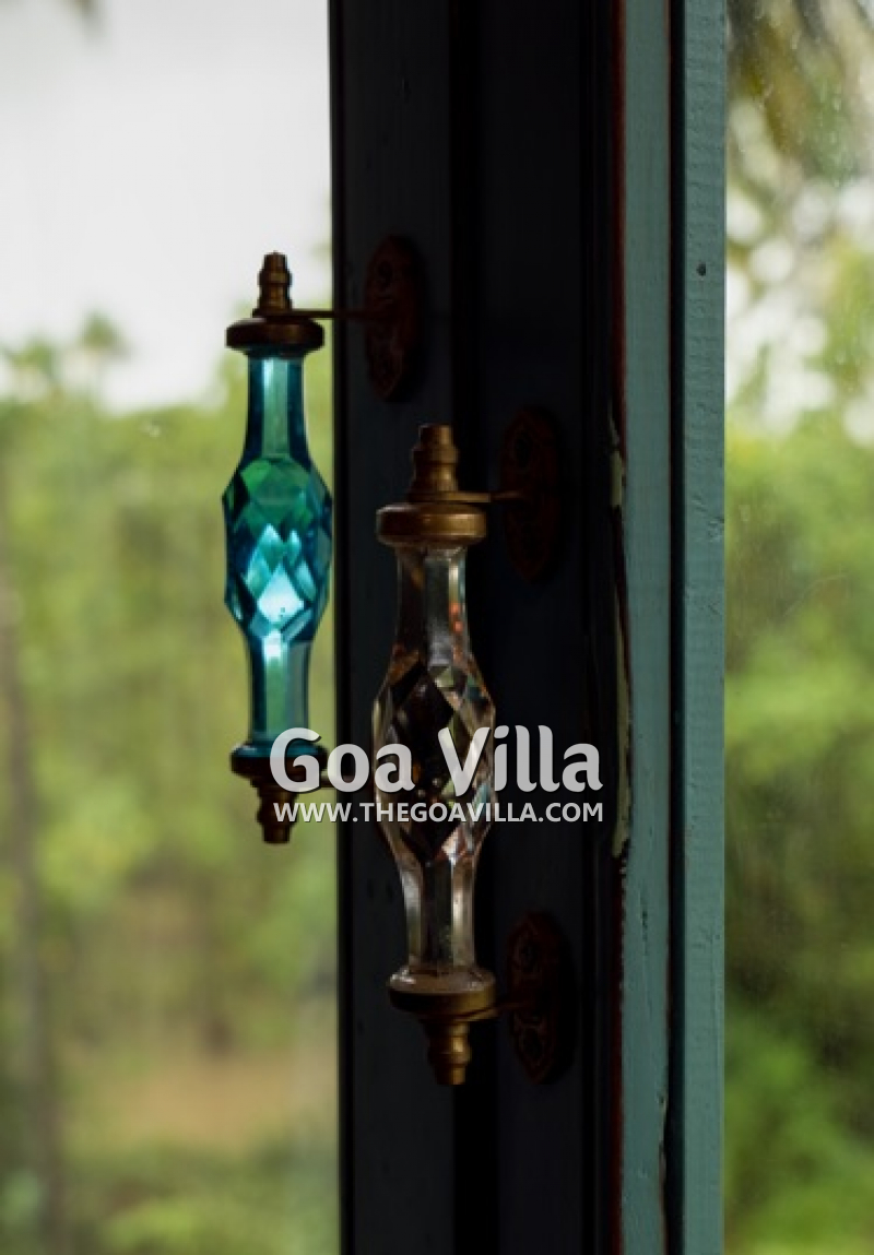 Siolim Waterfront Villa