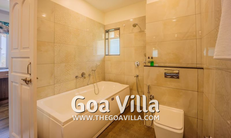 Villa Exuberant