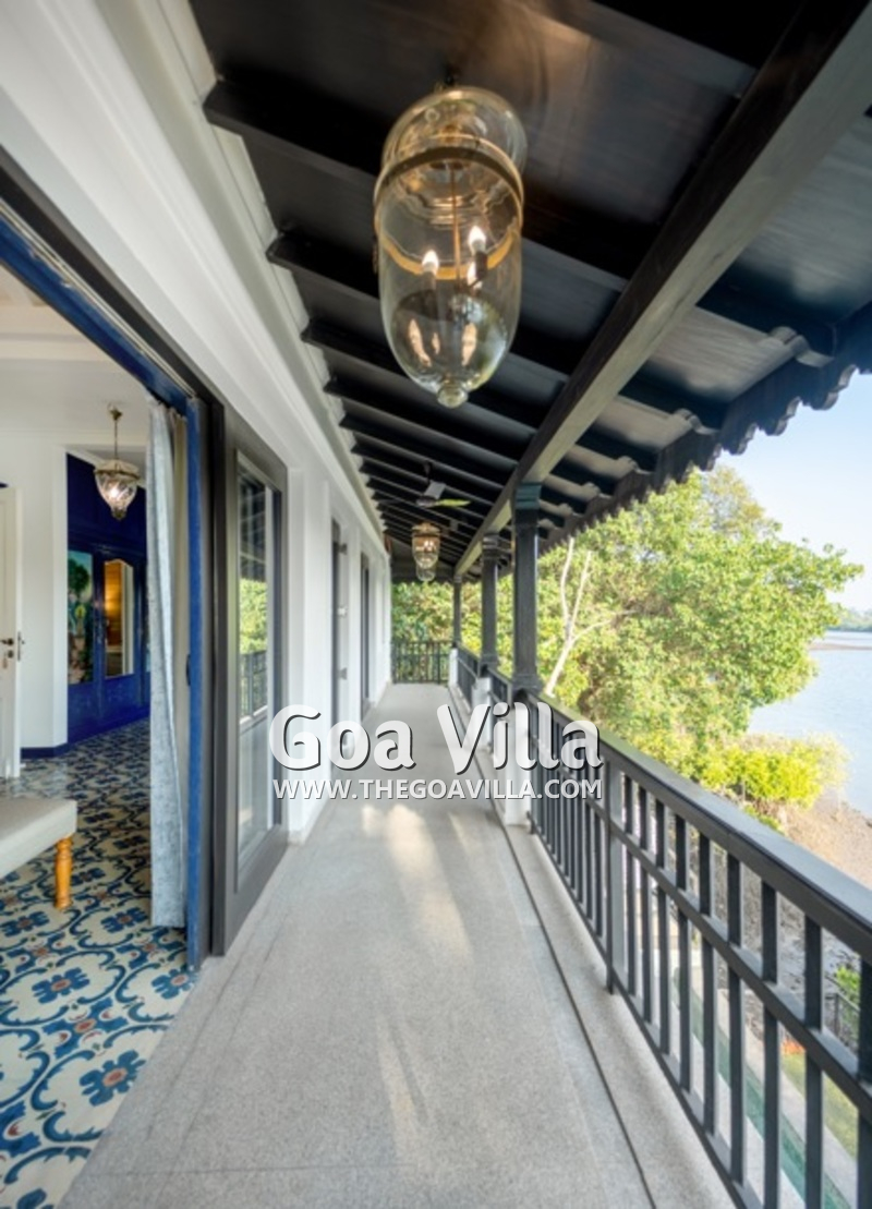 Villa Riverside