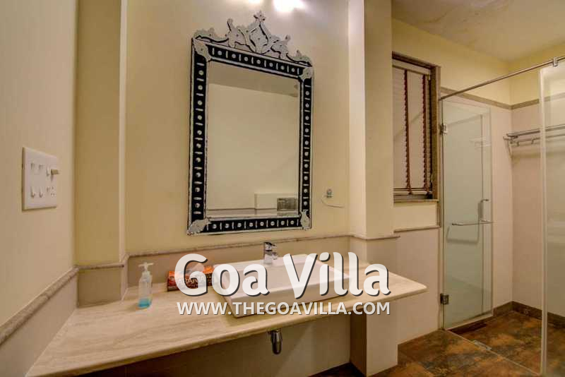 Villa Waterfront