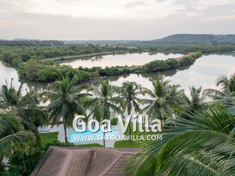 Villa Coconut Waterfront