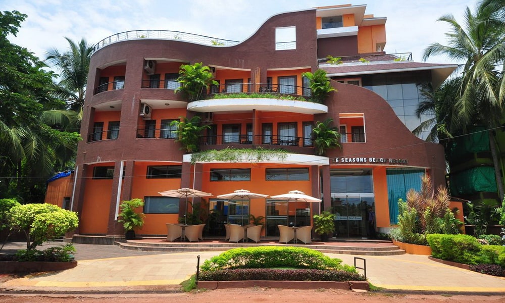 Le Seasons Beach Resort Goa in Candolim Le Seasons Beach Resort Goa in Candolim
